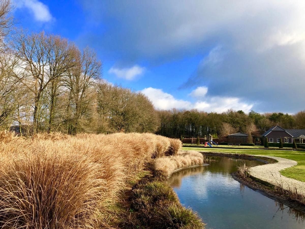 Landhuis Hotel De Hilkensberg Broekhuizen  Eksteriør billede