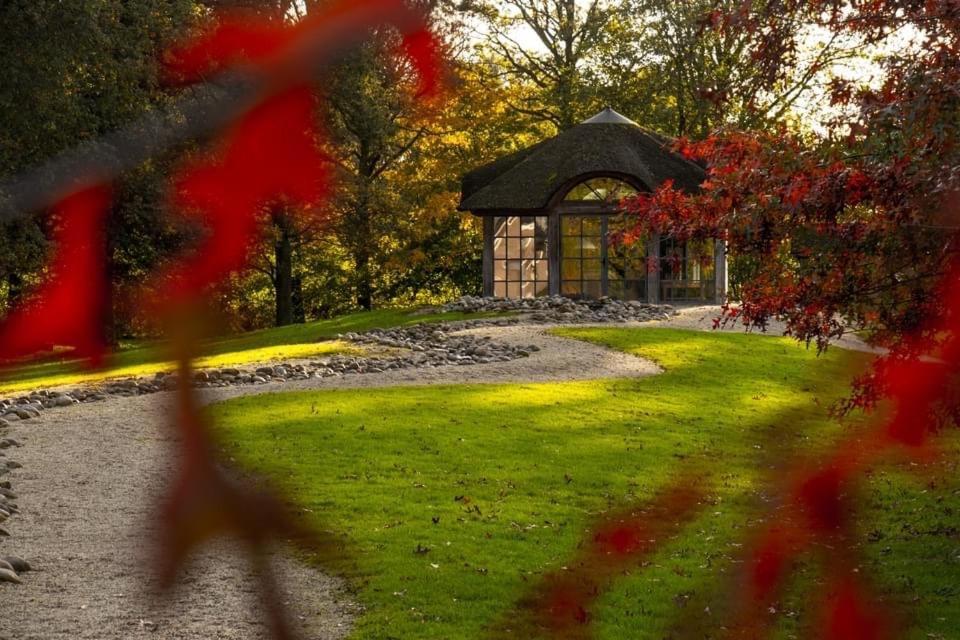 Landhuis Hotel De Hilkensberg Broekhuizen  Eksteriør billede